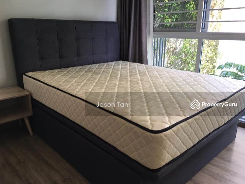 Queen size Bed