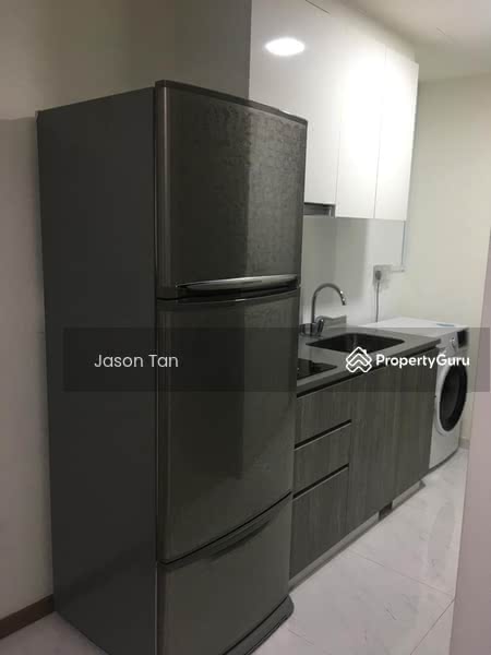 Equipped w Fridge / Washer cum Dryer