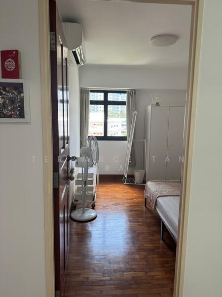 For Rent - 159A Rivervale Crescent
