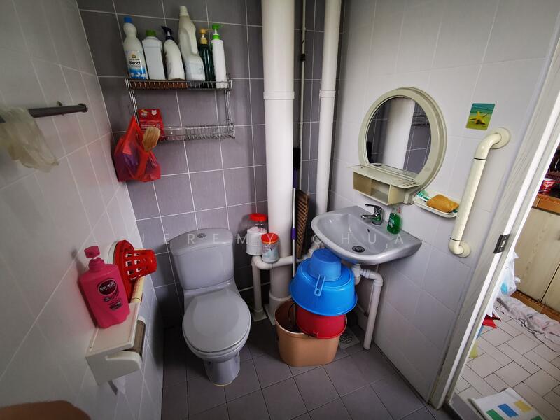 249 Tampines Street 21, 249 Tampines Street 21, Room Rental, 200 sqft, HDB Flat For Rent, by Jeremy Chua, 23271609 - PropertyGuru.com.sg