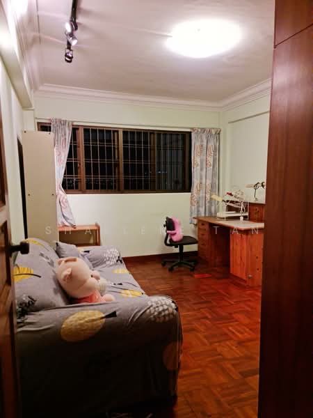 409 Pandan Gardens, 409 Pandan Gardens, 2 Bedrooms, 1,044 sqft, HDB Flat For Rent, by Sharlene Tan, 23271750 - PropertyGuru.com.sg