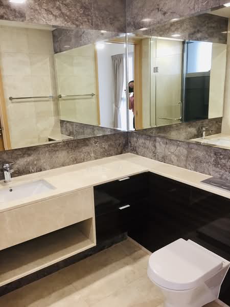 Commonwealth Towers, 230 Commonwealth Avenue, 3 Bedrooms, 1,055 sqft, Condominium For Rent, by Matthew Chan, 23272381 - Luxurious ensuite - PropertyGuru.com.sg