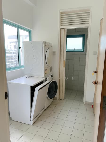 Oleanas Residences, 42 Kim Yam Road, 3 Bedrooms, 1,200 sqft, Condominium For Rent, by Tina Koh, 23272931 - PropertyGuru.com.sg
