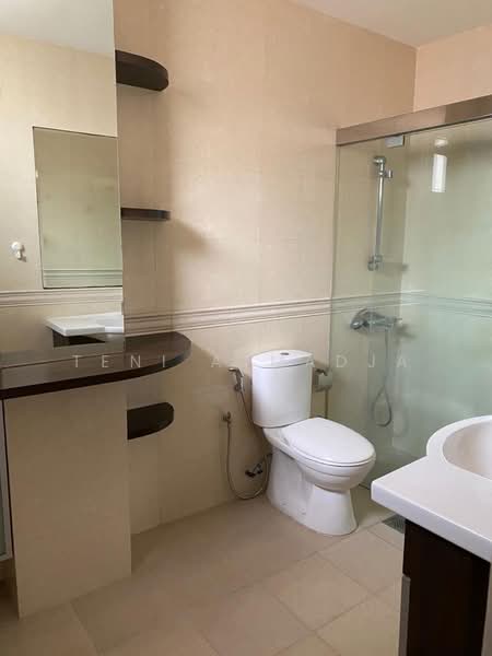 Salam Walk Terrace For Rent, , 3 Bedrooms, 2,200 sqft, Terraced House For Rent, by Teni Atmadja 陈铨莉., 23274385 - PropertyGuru.com.sg