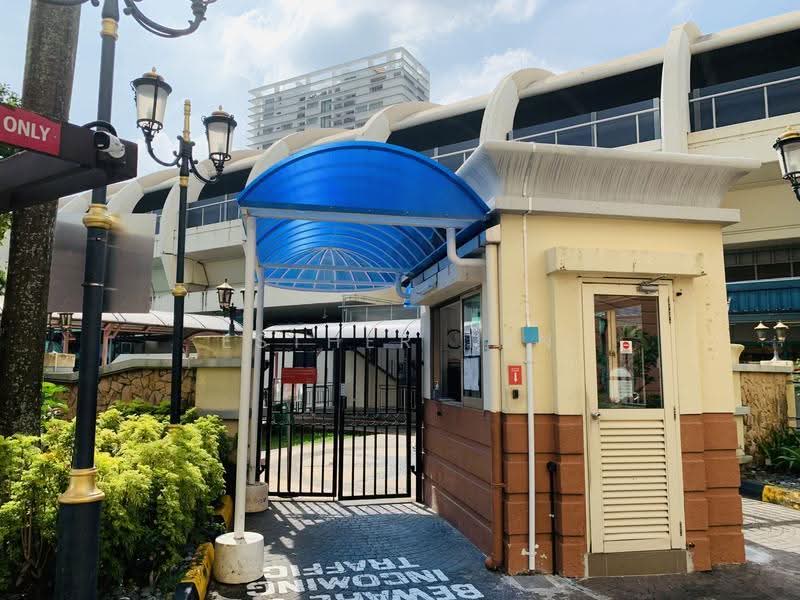 Astoria Park, 28 Lorong Mydin, Eunos / Geylang / Paya Lebar, 2 Bedrooms, 958 sqft, Condominium For Rent, by Esther Tan, 23276032 - PropertyGuru.com.sg