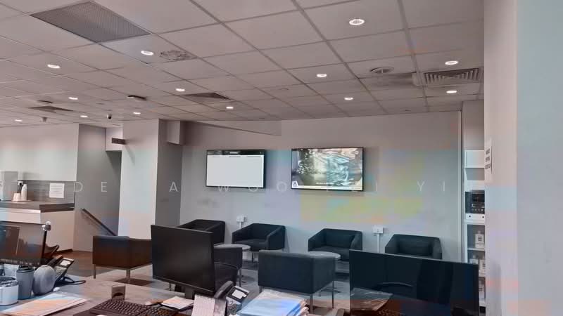 Office Spaces Along Ubi Road 4 For Rent!, Ubi Road 4, 1,782 sqft, Office For Rent, by Delia Woo Pei Yin, 23279823 - CommercialGuru.com.sg