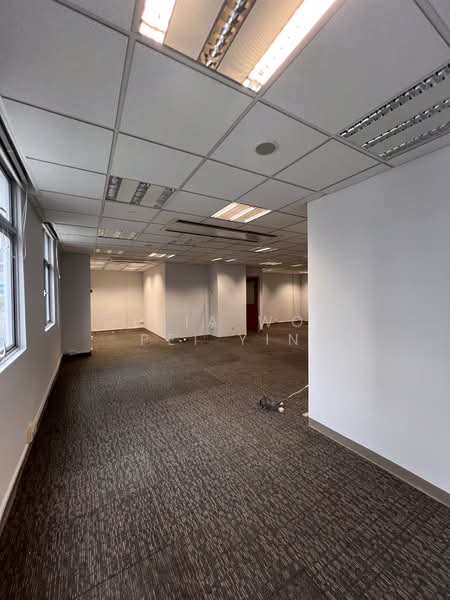 Office Spaces Available For Rent Along Queen Street!, Queen Street, 1,055 sqft, Office For Rent, by Delia Woo Pei Yin, 23279890 - CommercialGuru.com.sg