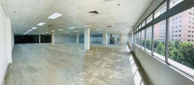 NO FRILLS BP OFFICE Lift Lobby Frontage. Self Contained Foodcourt, Gym, Cafe. Off Kaki Bt. Bedok, Size: 3000/5000/9000, 14000~30k sqft CONTACT: +6596881177  Adrian.Koh@corporatevisions.com.sg, 5,200 sqft, Business / Science Park For Rent, by ADRIAN, 23280527 - CommercialGuru.com.sg
