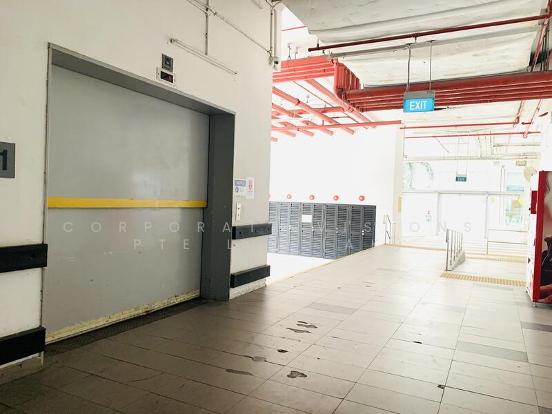 NO FRILLS BP OFFICE Lift Lobby Frontage. Self Contained Foodcourt, Gym, Cafe. Off Kaki Bt. Bedok, Size: 3000/5000/9000, 14000~30k sqft CONTACT: +6596881177  Adrian.Koh@corporatevisions.com.sg, 5,200 sqft, Business / Science Park For Rent, by ADRIAN, 23280527 - Large cargo lift with loading bays  - CommercialGuru.com.sg