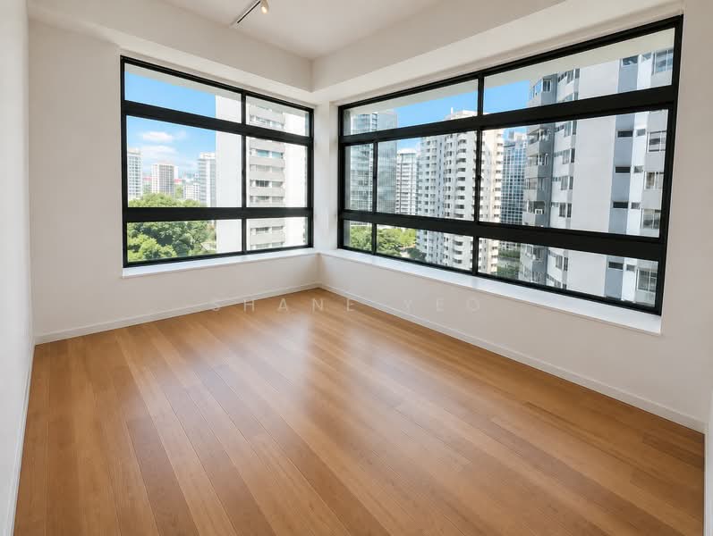 Rhapsody on Mount Elizabeth, 16 Mount Elizabeth, 2 Bedrooms, 1,044 sqft, Apartment For Sale, by Shane Yeo, 23281301 - Master Bedroom - PropertyGuru.com.sg