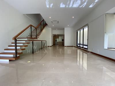 For Sale - Lornie 18