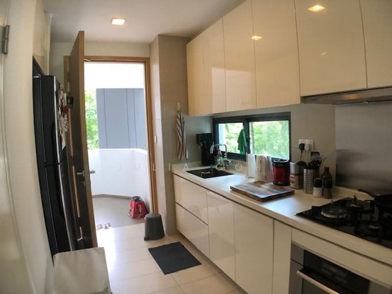 Parvis, 18 Holland Hill, Tanglin / Holland / Bukit Timah, 2 Bedrooms, 1,195 sqft, Condominium For Rent, by Julia Goh, 23286329 - PropertyGuru.com.sg