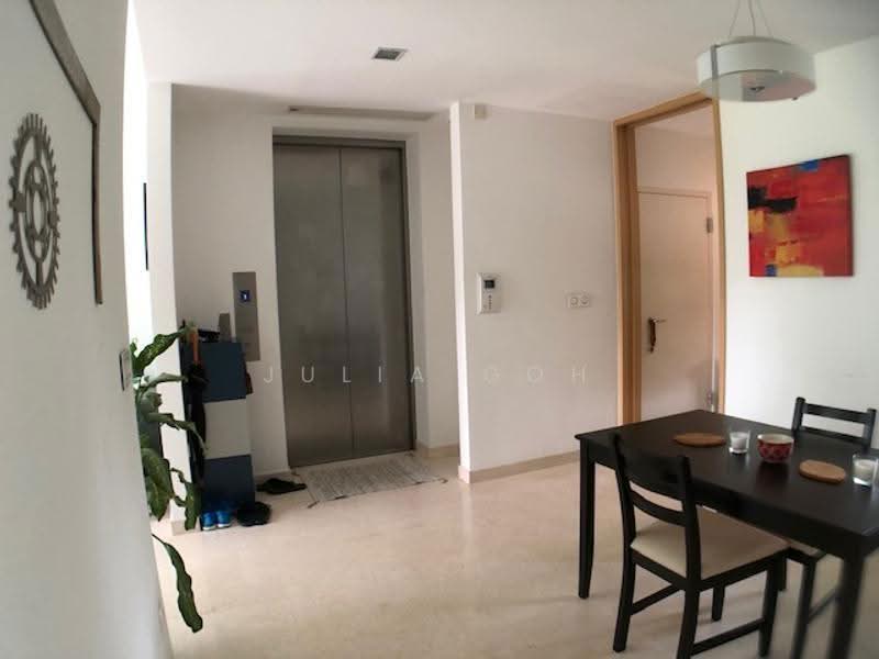 Parvis, 18 Holland Hill, Tanglin / Holland / Bukit Timah, 2 Bedrooms, 1,195 sqft, Condominium For Rent, by Julia Goh, 23286329 - PropertyGuru.com.sg