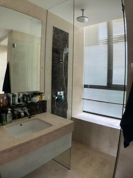 Parvis, 18 Holland Hill, Tanglin / Holland / Bukit Timah, 2 Bedrooms, 1,195 sqft, Condominium For Rent, by Julia Goh, 23286329 - PropertyGuru.com.sg