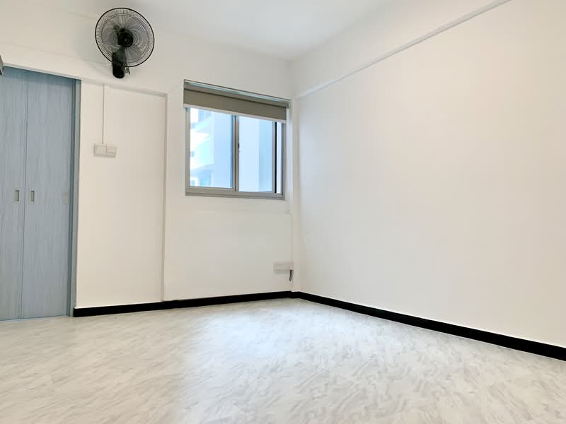 118 Ang Mo Kio Avenue 4, 118 Ang Mo Kio Avenue 4, Room Rental, 200 sqft, HDB Flat For Rent, by Gina K, 23286956 - PropertyGuru.com.sg