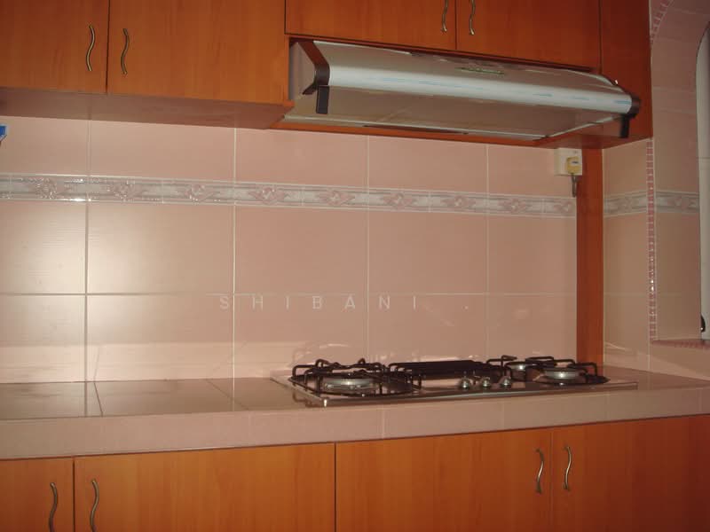 130 Clarence Lane, 130 Clarence Lane, Room Rental, 150 sqft, HDB Flat For Rent, by Shibani Banerjee, 23289487 - Kitchen - PropertyGuru.com.sg