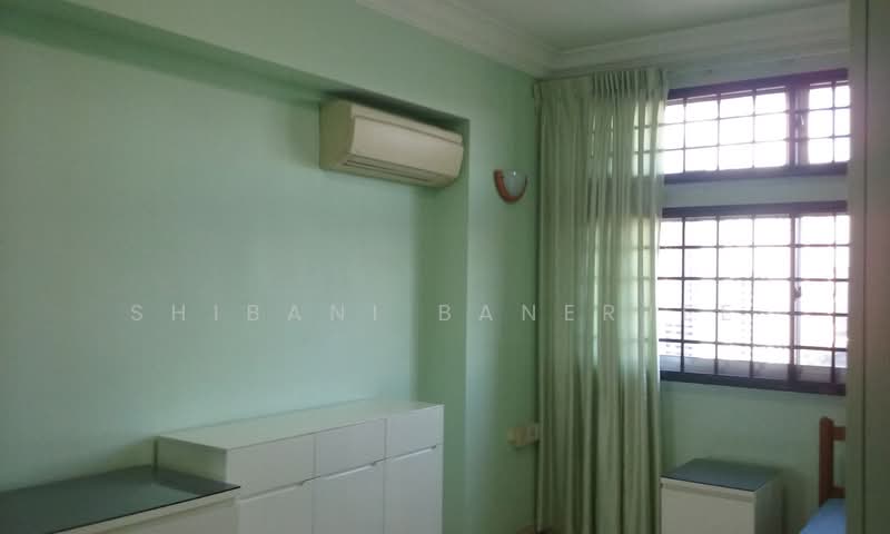 130 Clarence Lane, 130 Clarence Lane, Room Rental, 150 sqft, HDB Flat For Rent, by Shibani Banerjee, 23289487 - PropertyGuru.com.sg