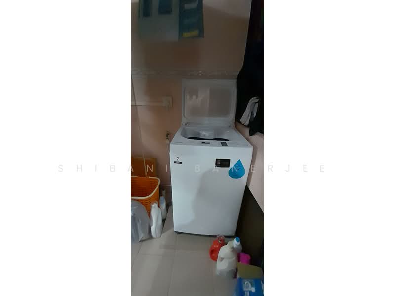 130 Clarence Lane, 130 Clarence Lane, Room Rental, 150 sqft, HDB Flat For Rent, by Shibani Banerjee, 23289487 - PropertyGuru.com.sg