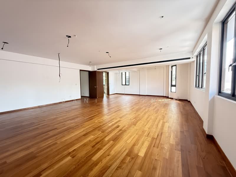 Brand New House Superb Location - D.10 Fernhill. 1km SCGS, Fernhill Rd/Fernhill Cres./Stevens Close/Robin Close/, 5 Bedrooms, 9,500 sqft, Semi-Detached House For Sale, by Daniel Ling, 23289765 - PropertyGuru.com.sg