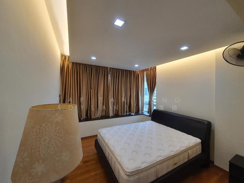 The Lakeshore, 31 Jurong West Street 41, Boon Lay / Jurong / Tuas, 3 Bedrooms, 1,109 sqft, Condominium For Rent, by Yap Tan Sing (Dylan) 叶谭信, 23290085 - Master Bedroom - PropertyGuru.com.sg