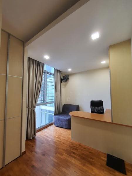 The Lakeshore, 31 Jurong West Street 41, Boon Lay / Jurong / Tuas, 3 Bedrooms, 1,109 sqft, Condominium For Rent, by Yap Tan Sing (Dylan) 叶谭信, 23290085 - Study / Common Bedroom 2 - PropertyGuru.com.sg