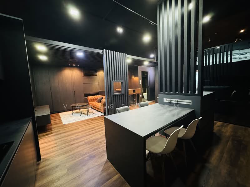 Vertex, 33 Ubi Avenue 3, 1,227 sqft, Light Industrial (B1) For Rent, by Vanessa Lim, 23290880 - CommercialGuru.com.sg