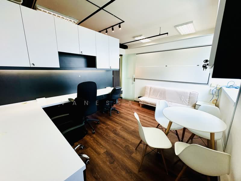 Vertex, 33 Ubi Avenue 3, 1,227 sqft, Light Industrial (B1) For Rent, by Vanessa Lim, 23290880 - CommercialGuru.com.sg