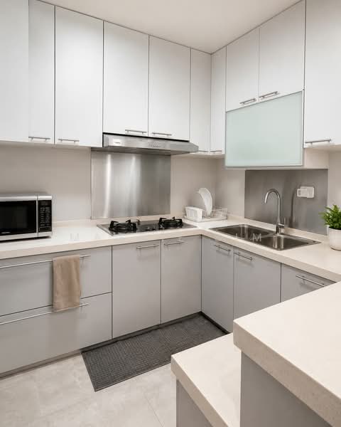 Sherwood Towers, 3 Jalan Anak Bukit, 1 Bedroom, 829 sqft, Apartment For Rent, by Maggie Sim, 23291518 - PropertyGuru.com.sg