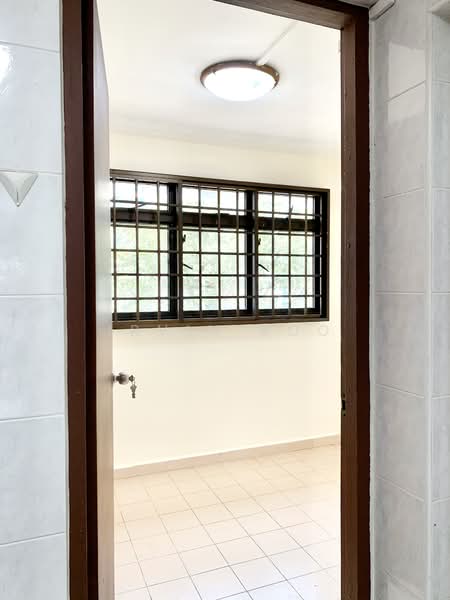 16 Upper Boon Keng Road, 16 Upper Boon Keng Road, 2 Bedrooms, 700 sqft, HDB Flat For Rent, by Irvin Boo, 23294774 - PropertyGuru.com.sg