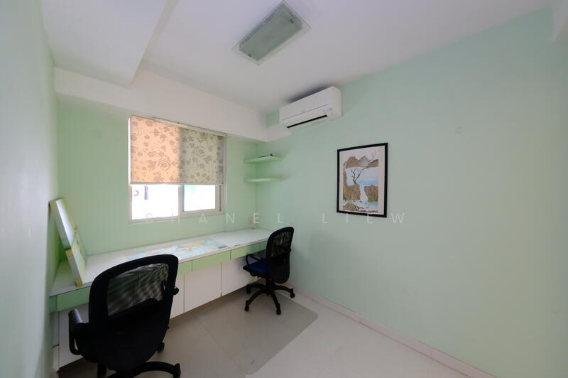 For Rent - The Esparis