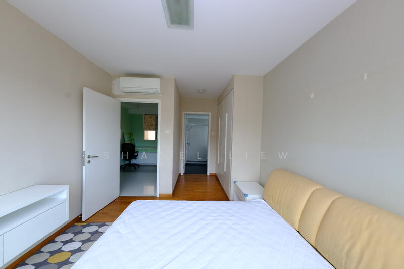 For Rent - The Esparis