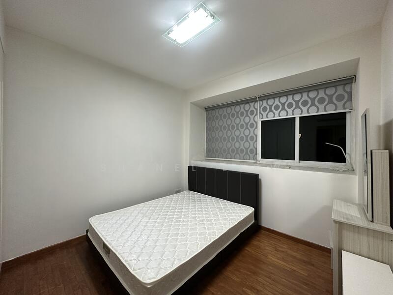 For Rent - The Esparis