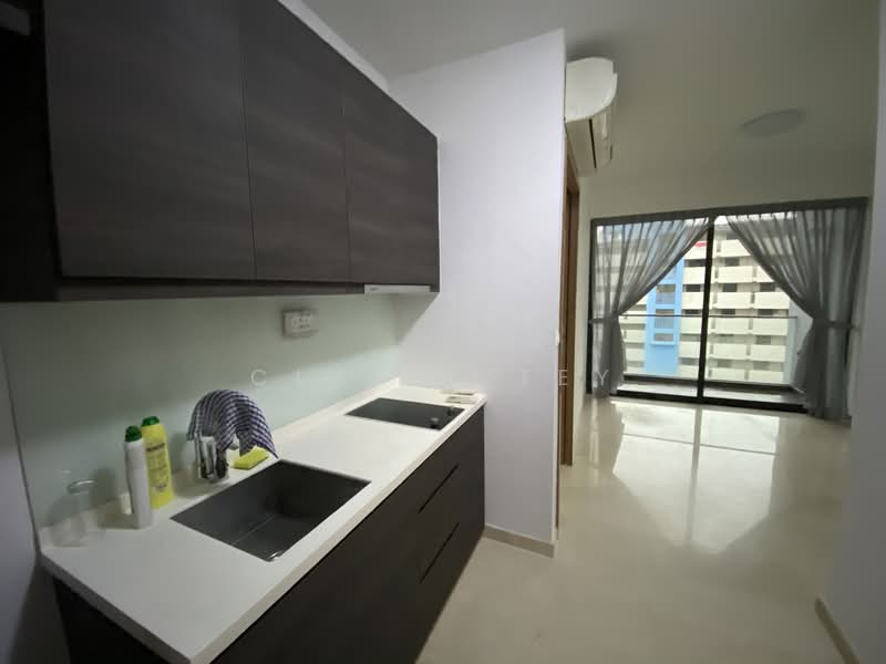 Cradels, 10 Lorong Limau, 2 Bedrooms, 581 sqft, Condominium For Rent, by Claire Tey, 23295700 - PropertyGuru.com.sg