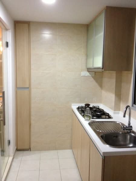 The Lakeshore, 31 Jurong West Street 41, Room Rental, 130 sqft, Condominium For Rent, by Gino Pan, 23297269 - PropertyGuru.com.sg