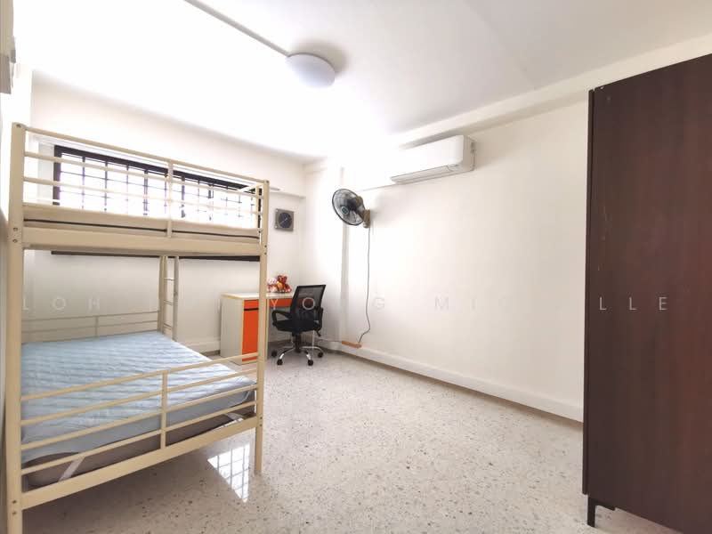 219 Tampines Street 24, 219 Tampines Street 24, 2 Bedrooms, 721 sqft, HDB Flat For Rent, by Loh Hui Yong Michelle, 23297461 - PropertyGuru.com.sg
