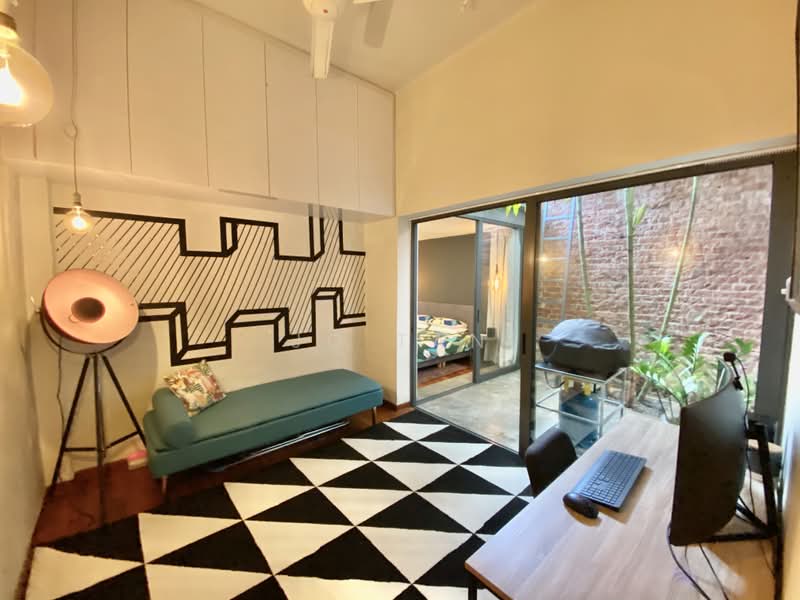 Tiong Bahru Prewar Conservation - Ground Floor with Courtyard, Yong Siak Street / Tiong Bahru, 3 Bedrooms, 1,400 sqft, Walk-up Apartment For Rent, by JO Tan, 23298931 - PropertyGuru.com.sg