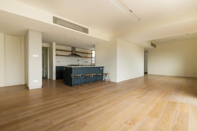 Botanic Gardens View, 1 Taman Serasi, Tanglin / Holland / Bukit Timah, 2 Bedrooms, 1,260 sqft, Apartment For Rent, by Ron Ho, 23299789 - PropertyGuru.com.sg