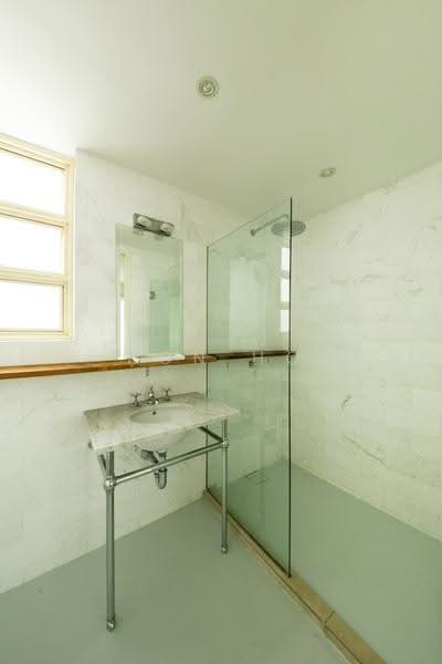 Botanic Gardens View, 1 Taman Serasi, Tanglin / Holland / Bukit Timah, 2 Bedrooms, 1,260 sqft, Apartment For Rent, by Ron Ho, 23299789 - PropertyGuru.com.sg
