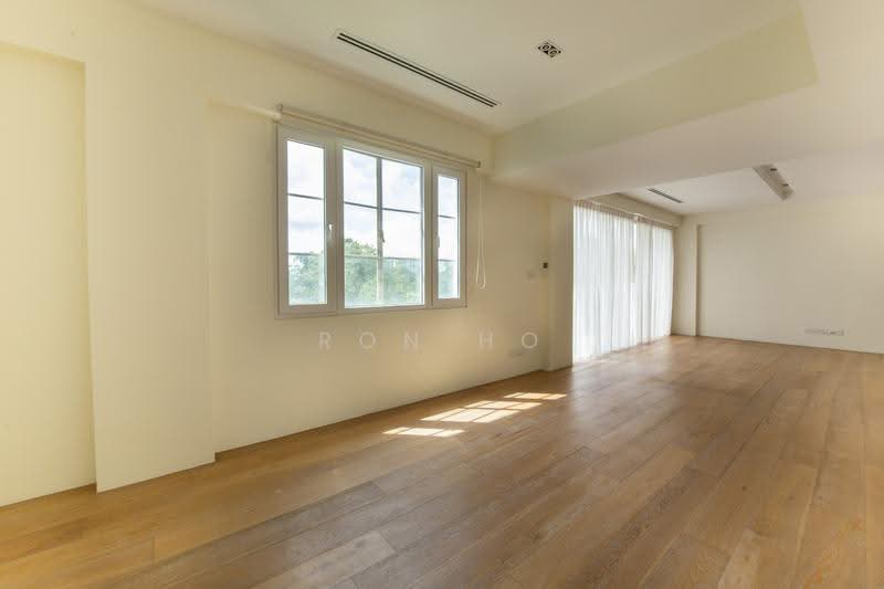 Botanic Gardens View, 1 Taman Serasi, Tanglin / Holland / Bukit Timah, 2 Bedrooms, 1,260 sqft, Apartment For Rent, by Ron Ho, 23299789 - PropertyGuru.com.sg