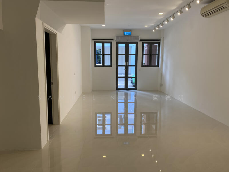grd floor shop/tiong bahru/retail/clinic/salon/asthetics, eng hoon, 800 sqft, Shop / Shophouse For Rent, by Samuel Nah 蓝德明, 23304184 - CommercialGuru.com.sg