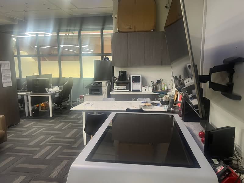 Midview City, 18 Sin Ming Lane, 1,292 sqft, Light Industrial (B1) For Rent, by Funn KAM ORANGETEE, 23305526 - CommercialGuru.com.sg