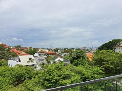 For Sale - 1km NYPS! Charming! Comfortable! Convenient Yet Very Private! (独立洋房)(9295☎️8888 祝您祝我, 发发发发)