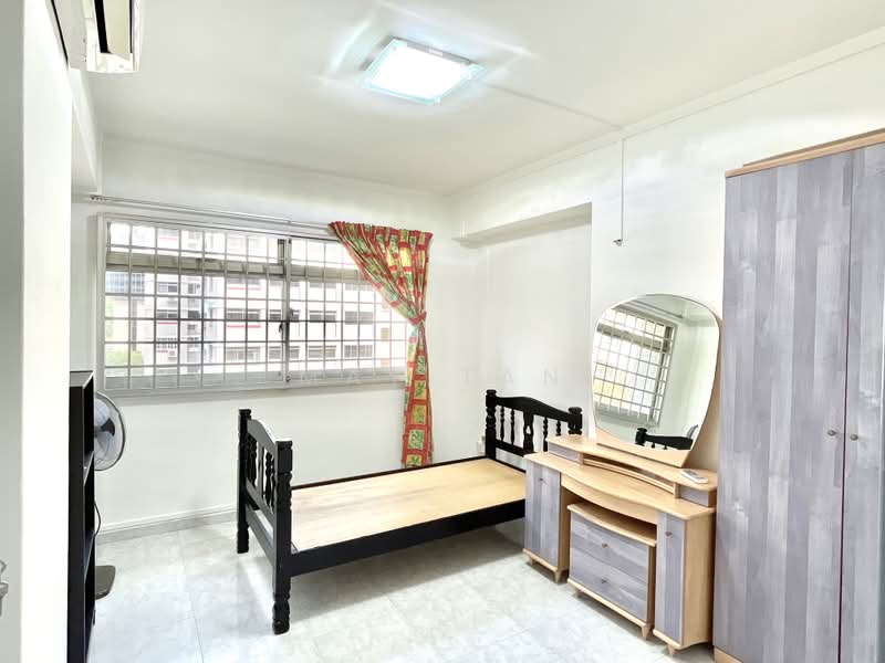 879 Woodlands Street 82, 879 Woodlands Street 82, Admiralty / Woodlands, 4 Bedrooms, 1,345 sqft, HDB Flat For Rent, by May Tan, 23307476 - PropertyGuru.com.sg