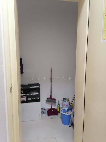 Urban Vista, 2 Tanah Merah Kechil Link, 2 Bedrooms, 700 sqft, Condominium For Rent, by Zen Tan, 23308298 - PropertyGuru.com.sg