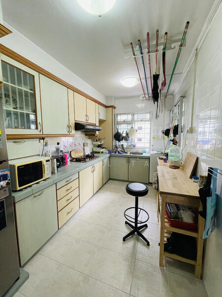 For Rent - 247 Compassvale Road