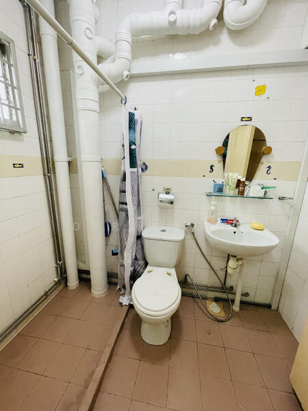 For Rent - 247 Compassvale Road