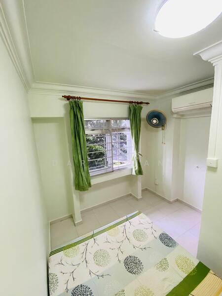 For Rent - 247 Compassvale Road