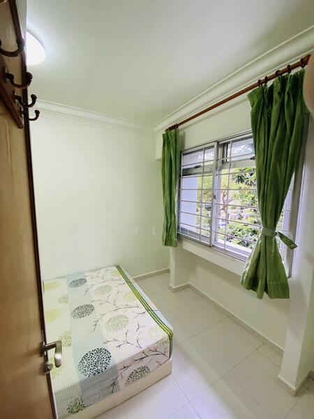 For Rent - 247 Compassvale Road