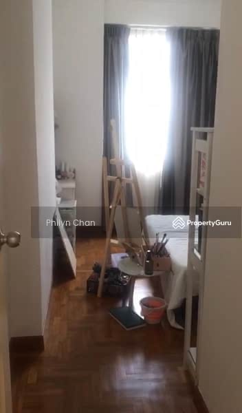 For Rent - La Crystal