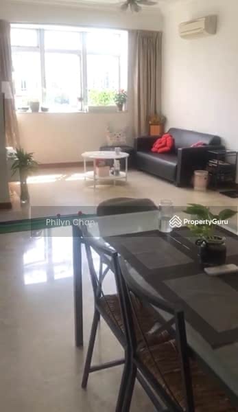 For Rent - La Crystal
